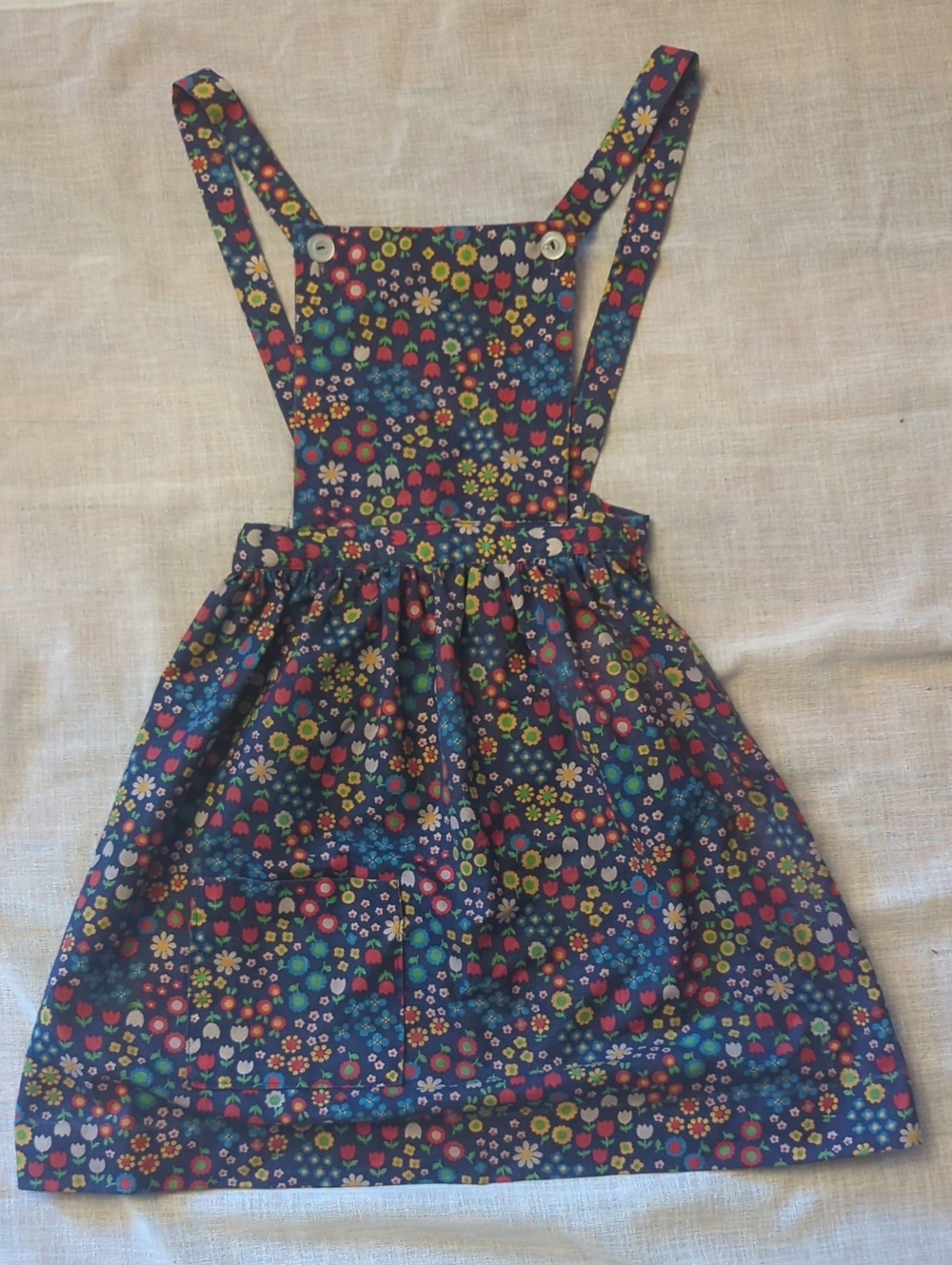 Vintage 1960s 1970s Girls Navy Floral Pinafore Dress with Adjustable Straps
